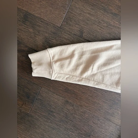 Zara Disney Mickey Mouse Sweater Women’s Girls Sweatshirt Size Small - Picture 4 of 12